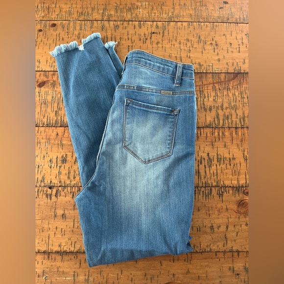 KanCan Button Fly Raw Hem‎ Jeans Size 15/31 - Picture 2 of 3